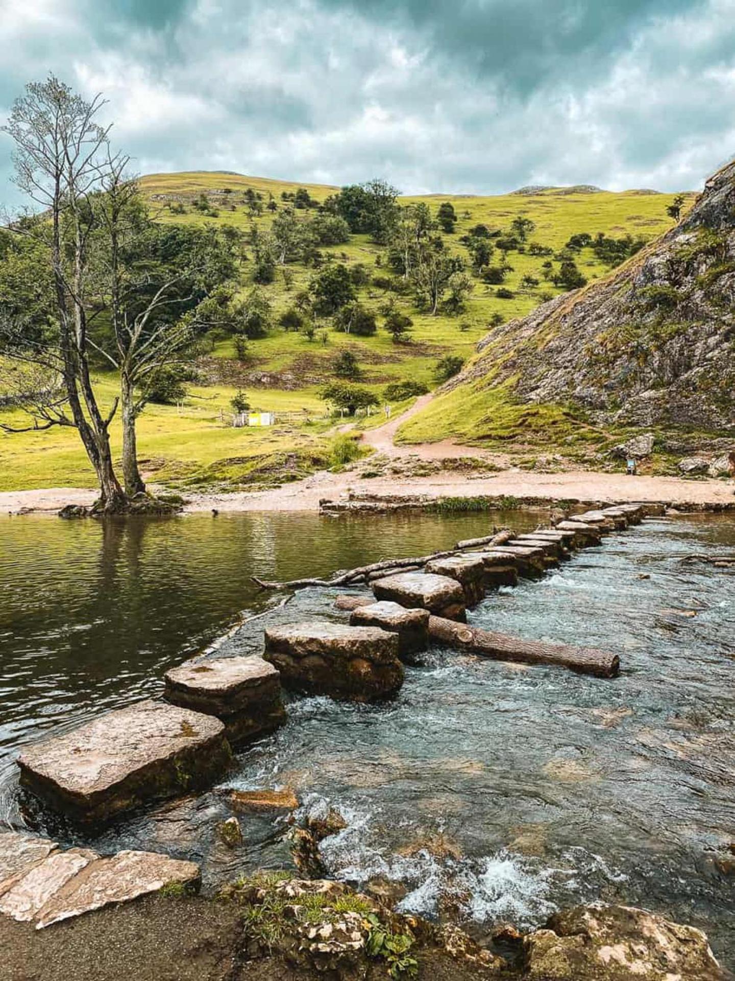 2 Bed Barn Alton Towers Chatsworth Polars Peaks Villa Waterfall Buitenkant foto